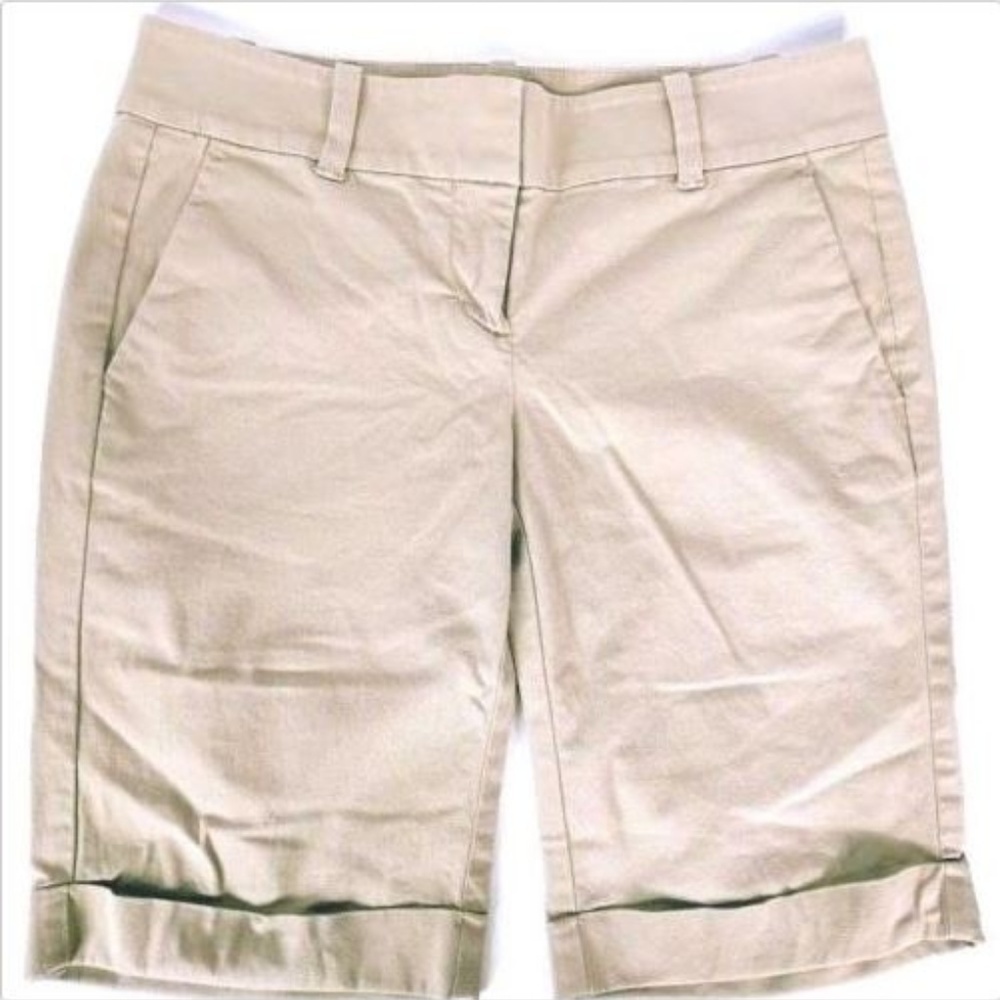 Ann Taylor Tan Boardwalk Shorts Women's Size 0